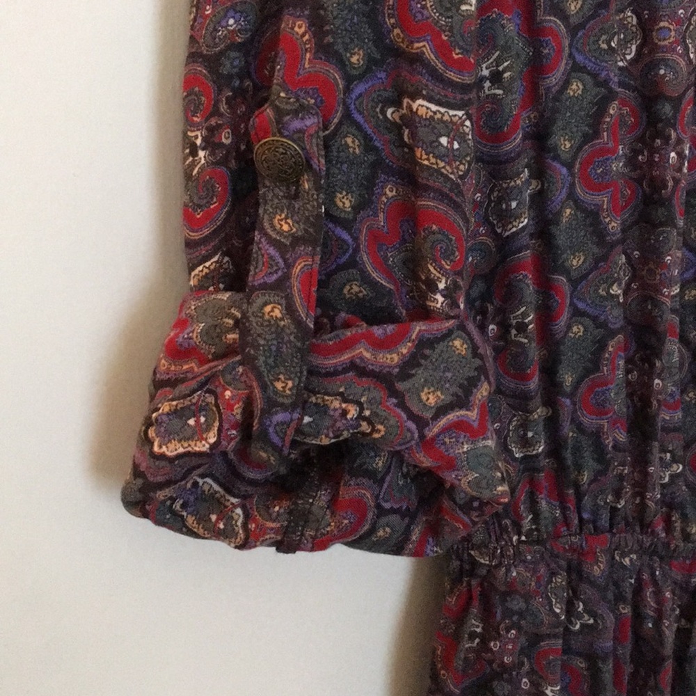 💔 SOLD. Funky Printed Jumpsuit. - Picture 3 of 4